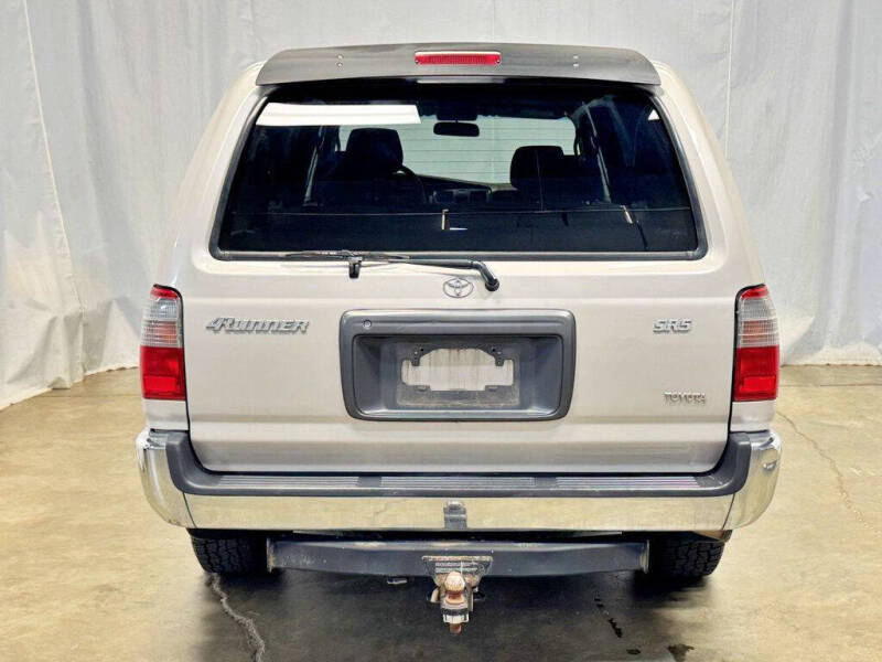 2000 Toyota 4Runner SR5