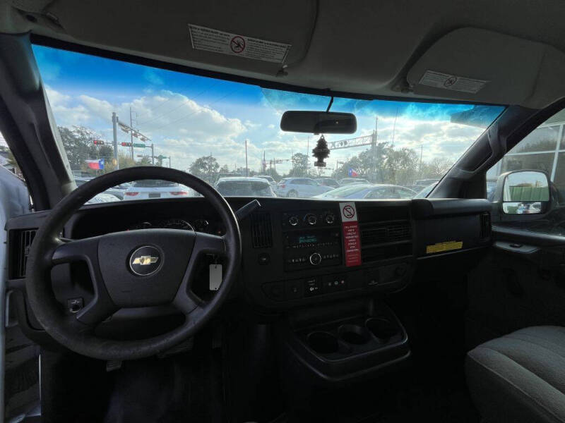 2018 Chevrolet Express 2500