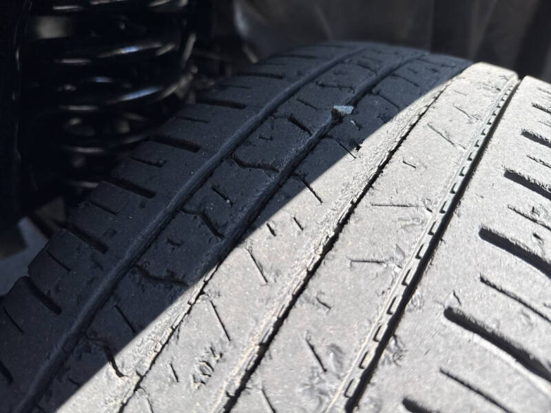 2009 Ford E250 CARGO VAN