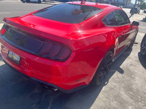 2021 Ford Mustang EcoBoost