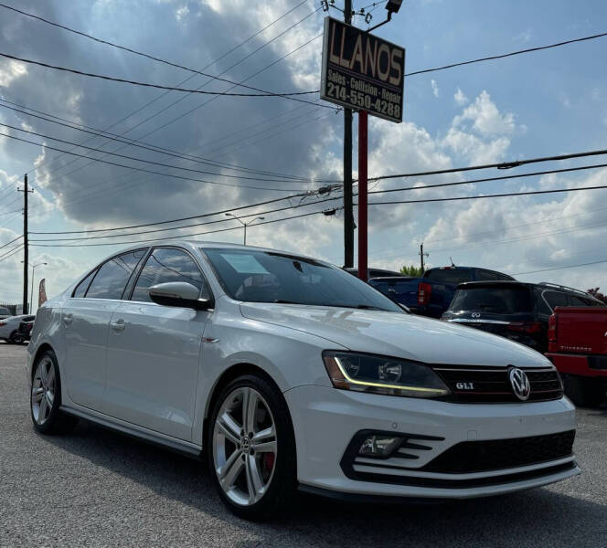 2017 Volkswagen Jetta for sale at LLANOS AUTO SALES LLC - LLANOS AUTO SALES-MARVIN in Dallas TX