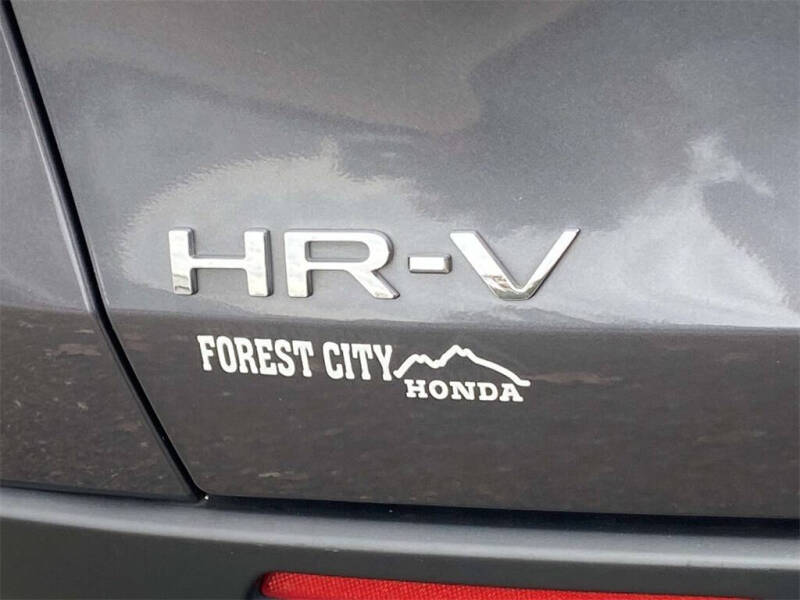 2025 Honda HR-V LX