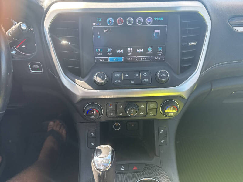 2018 GMC Acadia SLT-1