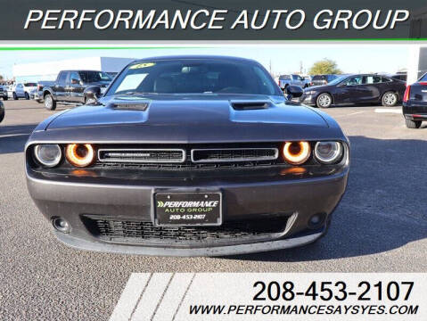 2015 Dodge Challenger SXT Plus