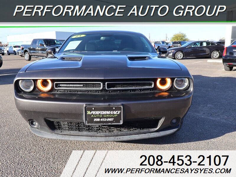 2015 Dodge Challenger SXT Plus