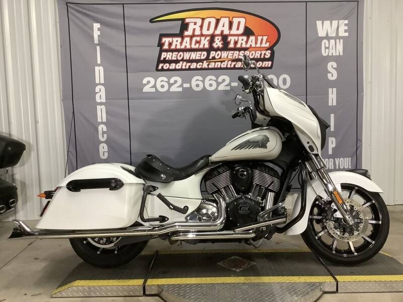2018 Indian Motorcycle&#174; Chieftain&#174; Limited ABS Wh for sale at Road Track and Trail in Big Bend WI