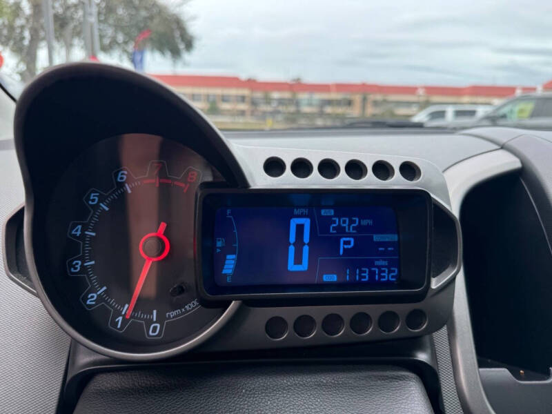 2013 Chevrolet Sonic LT Auto