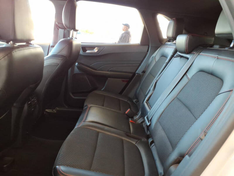 2025 Ford Escape ST-Line