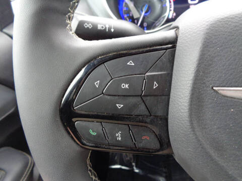 2022 Chrysler Pacifica Touring