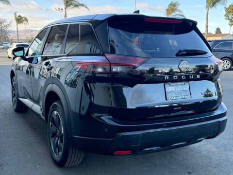 2024 Nissan Rogue SV