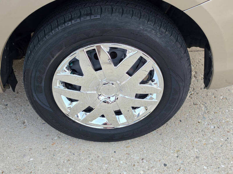 2004 Toyota Sienna LE 7 Passenger