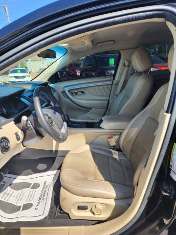 2019 Ford Taurus SEL