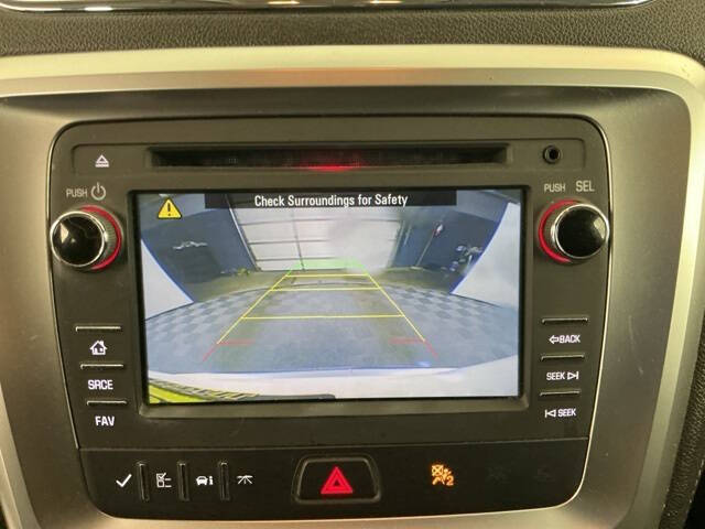 2015 GMC Acadia SLE-2