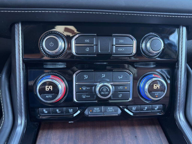 2024 GMC Yukon Denali Ultimate