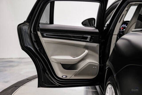 2018 Porsche Panamera Turbo Sport Turismo