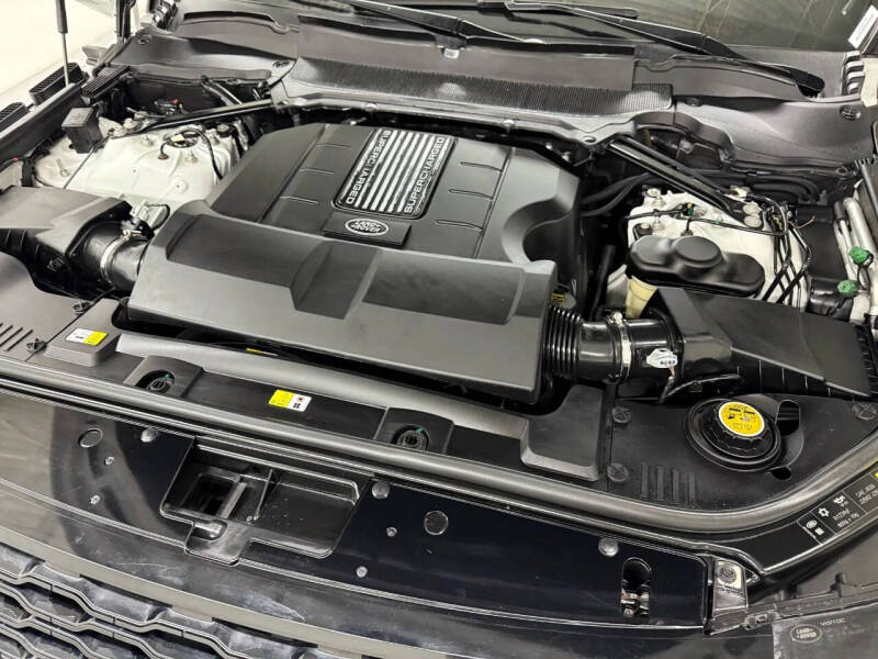 2020 Land Rover Range Rover P525 HSE