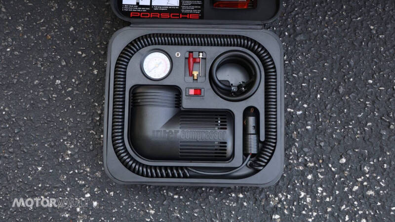 1998 Porsche 911 Carrera S