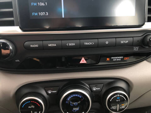 2025 Hyundai Venue SEL