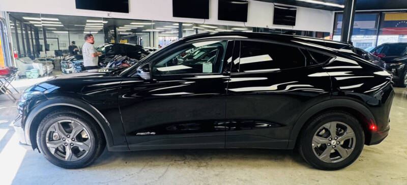 2023 Ford Mustang Mach-E Select