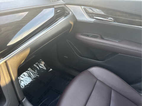 2020 Cadillac XT6 Premium Luxury