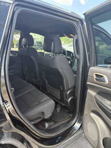 2017 Jeep Grand Cherokee Laredo E