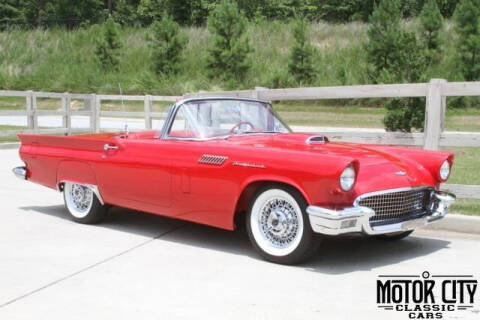 1957 Ford Thunderbird