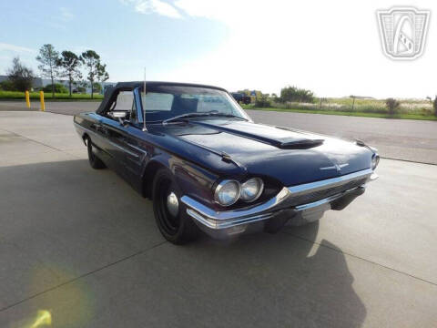 1965 Ford Thunderbird