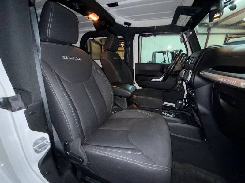 2017 Jeep Wrangler Sahara