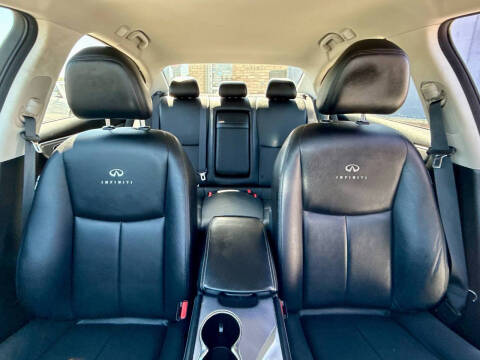 2014 Infiniti Q50 Premium
