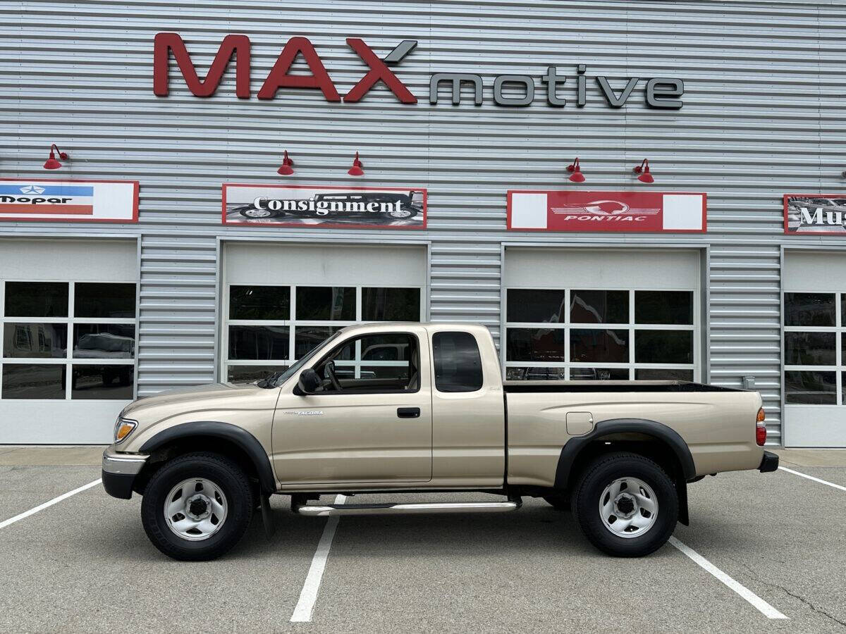 2002 Toyota Tacoma 2