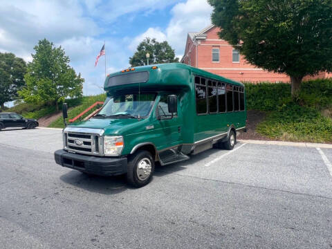 2016 Ford E-450