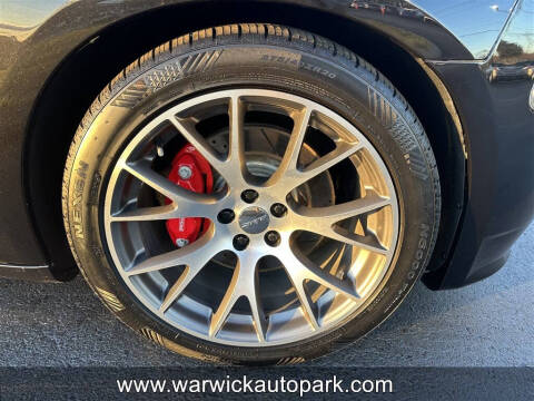 2007 Dodge Charger SRT-8