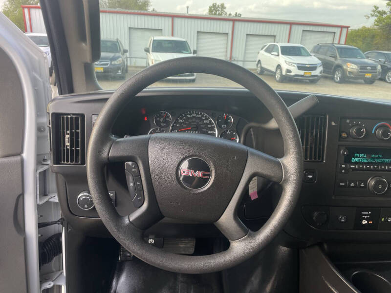 2020 GMC Savana 2500