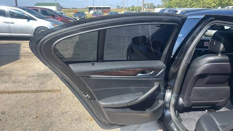 2019 BMW 5 Series 540i