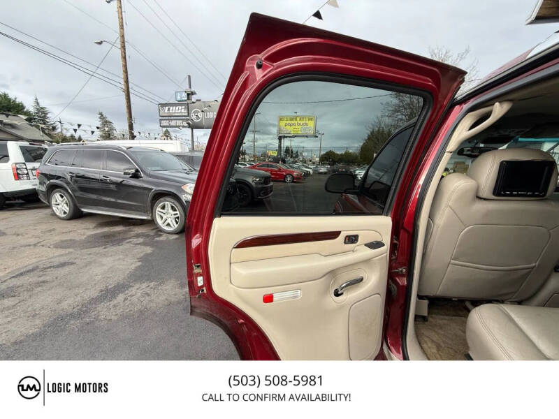 2003 Cadillac Escalade