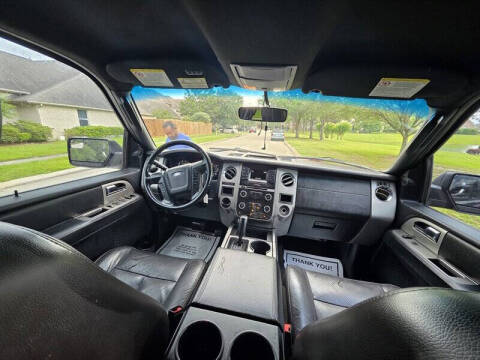 2017 Ford Expedition EL XLT