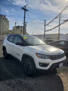 2020 Jeep Compass for sale at Deanas Auto Biz in Pendleton OR