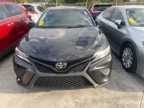 2018 Toyota Camry SE