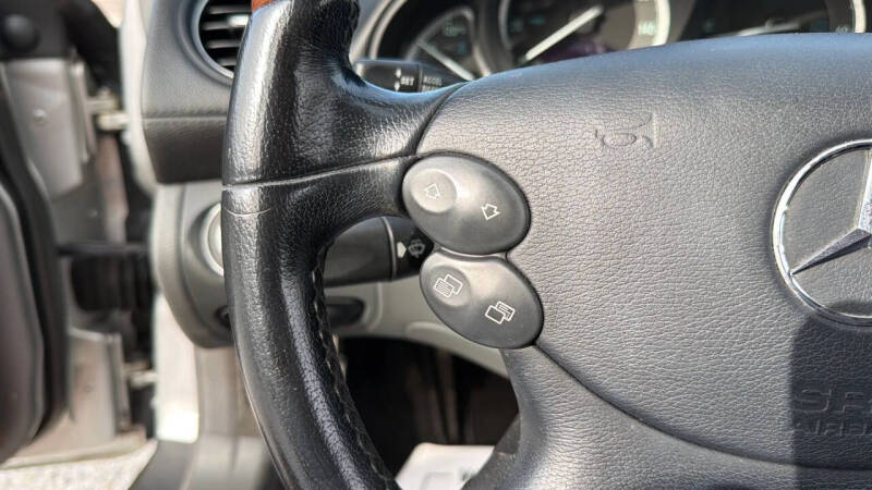 2005 Mercedes-Benz SL-Class SL 500