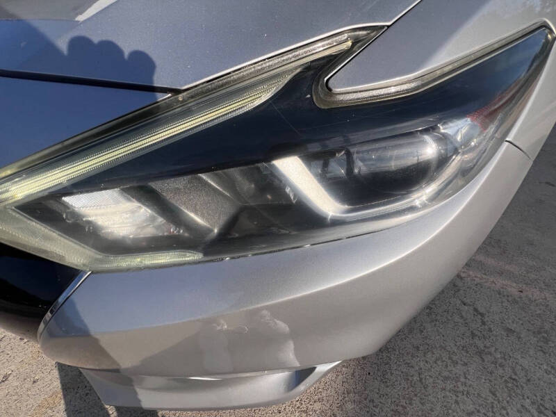 2017 Nissan Maxima Platinum