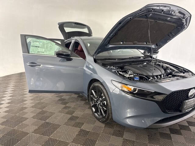 2026 Mazda Mazda3 Hatchback 2.5 S Carbon Edition