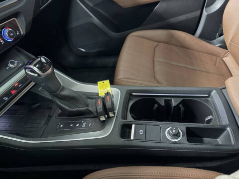 2019 Audi Q3 quattro S line Prem Plus 45 TFSI