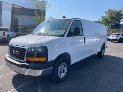 2025 GMC Savana 2500