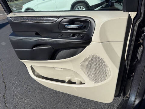 2014 Dodge Grand Caravan American Value Package