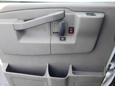 2020 GMC Savana 2500