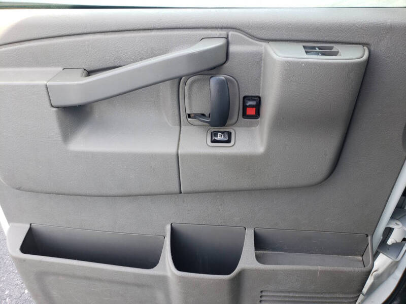 2020 GMC Savana 2500