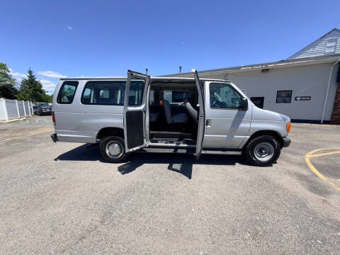 2006 Ford E-Series E-350 SD XL