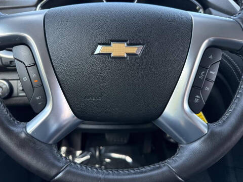 2017 Chevrolet Traverse LT