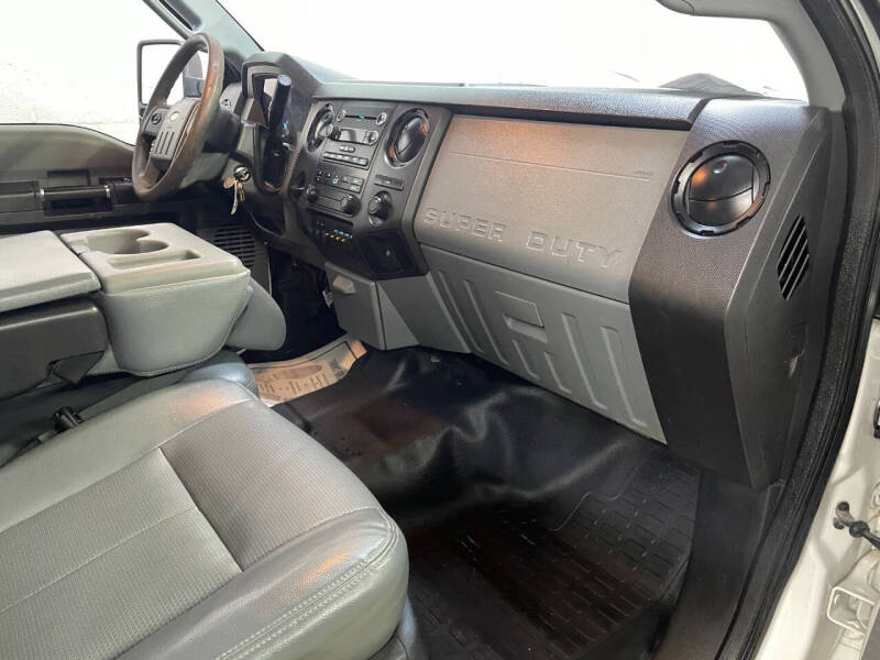 2014 Ford F-550 Super Duty