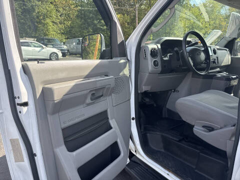 2014 Ford E-Series E-350 SD